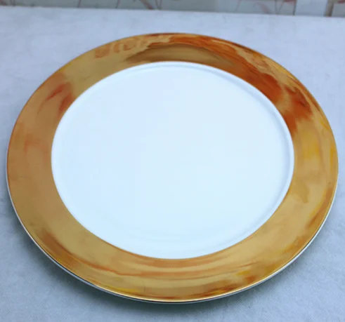Dubai Luxury bone china white dinner plate with gold rim dinnerware ware set
