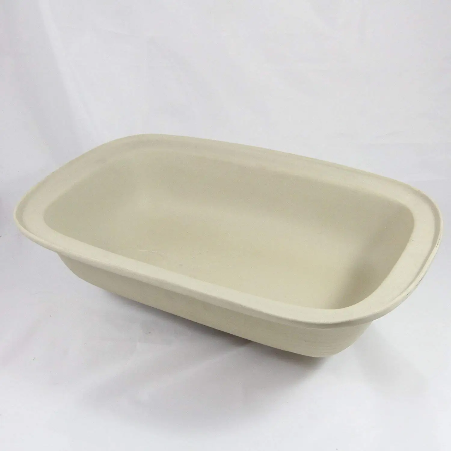 pampered chef casserole dish with lid