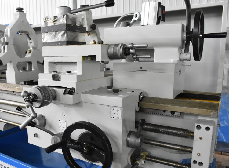 Torno monofásico Semi Professional Multitech 900 Plus Digit - Damatomacchine
