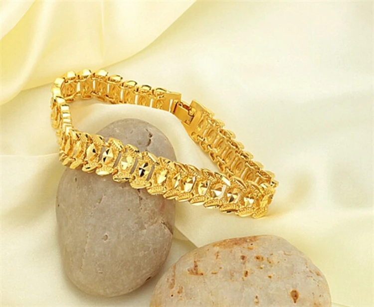 Latest Design Brass Material Fine Saudi Arabia Jewelry Mens Gold