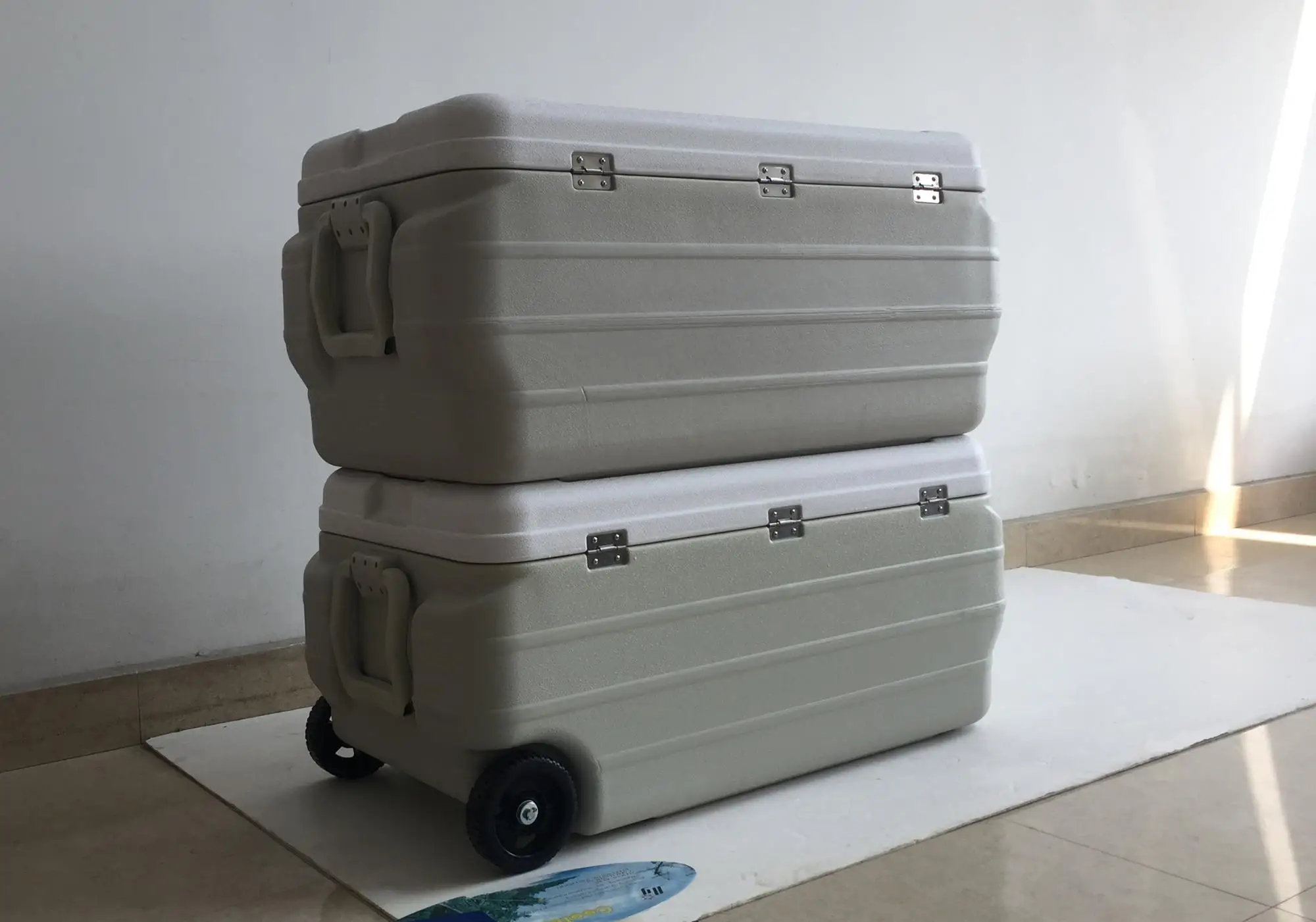 170l Large Ice Chest Chilly Bin Plastic Trolley Cooler Box With Wheels