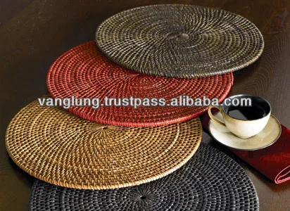 summer-party-linens-round-rattan-placemats.jpg