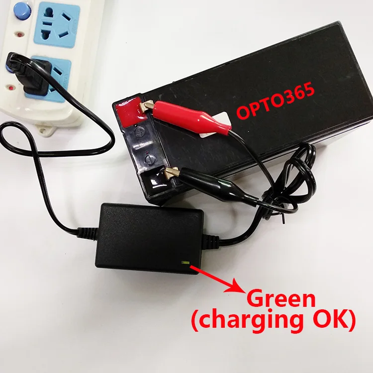 12 Volt Car Battery Charger 12v Motor Smart Fast Power Charge Adapter