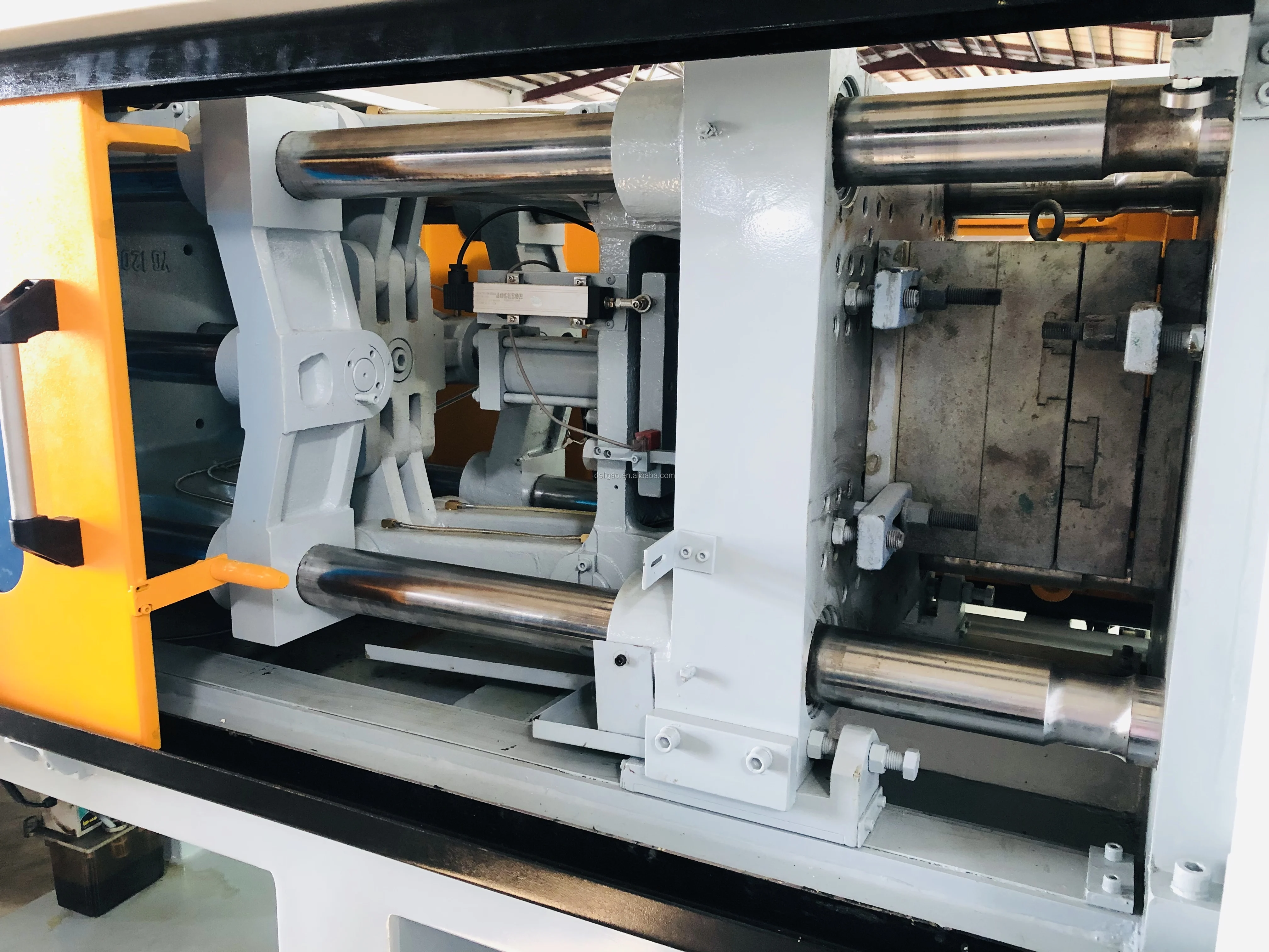 出售台湾川 lih fa clf125t 二手注塑机