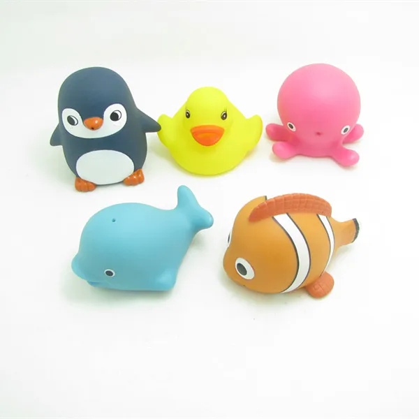 Squirt baby floating water bath toy set