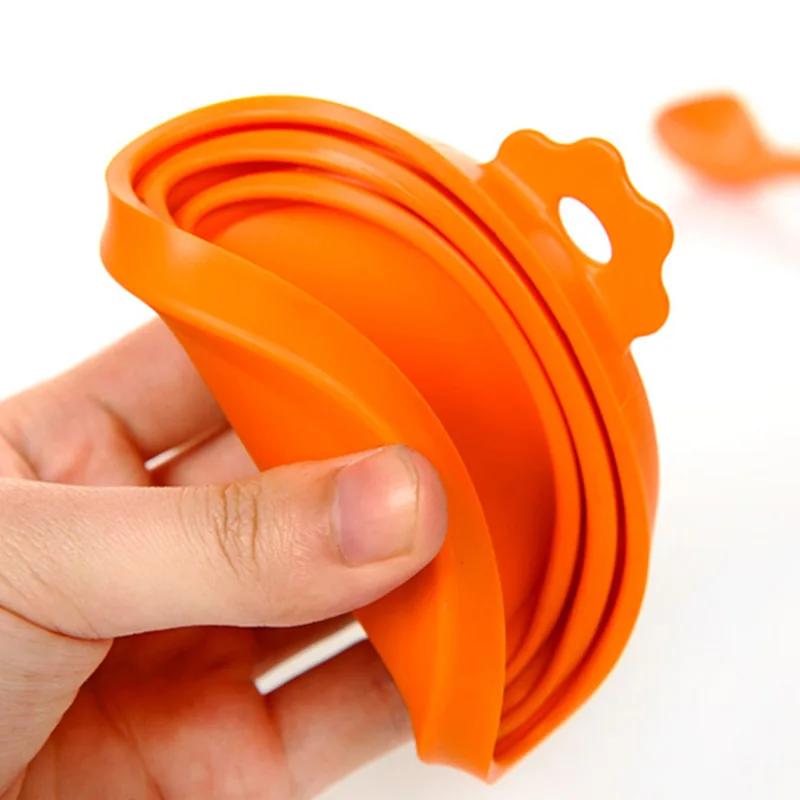 Reusable Pet Food Can Cover Silicone Dogs Cats Storage Tin Cap Lid reusable-pet-food-can-cover-silicone-dogs-cats-storage-tin-cap-lid