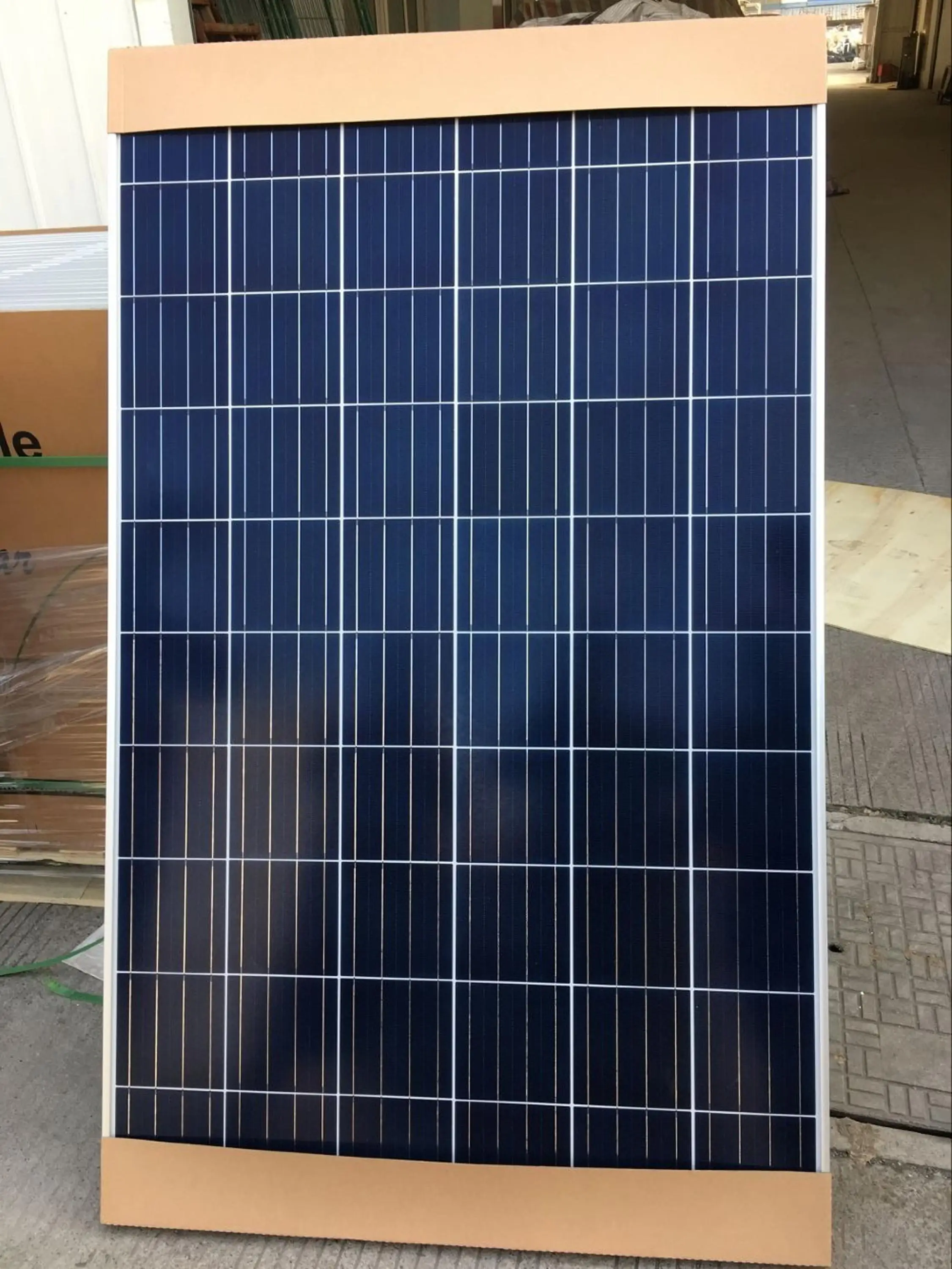 Buy High Quality Jinko 265w 270w 275w 280w 285w Multi Crystalline Silicon Solar Pv Panels For
