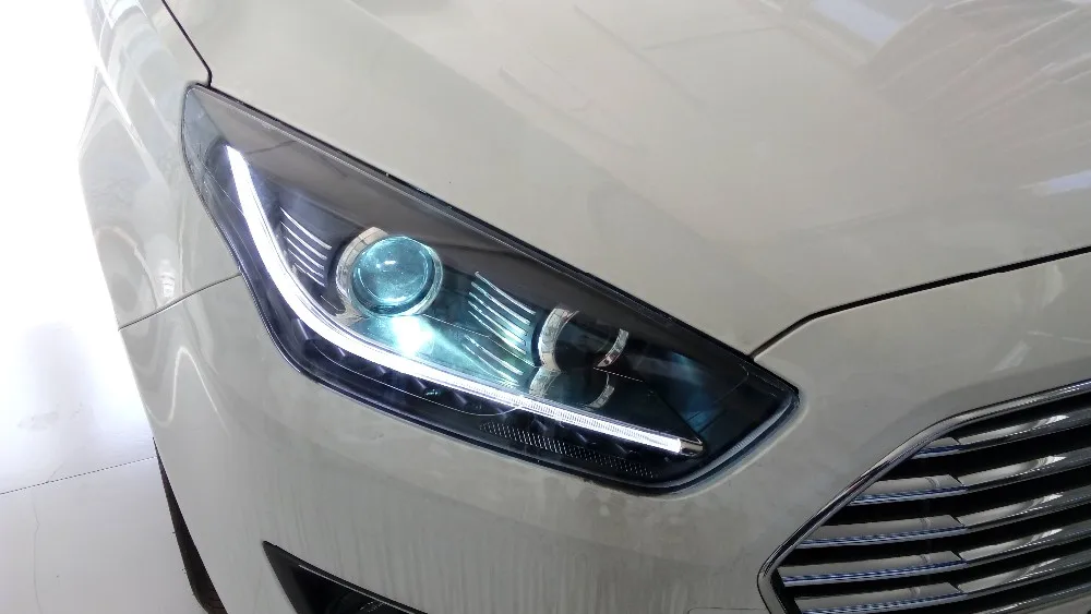 Professional Headlight Factory Headlamp For Ford Escort And Guide Light