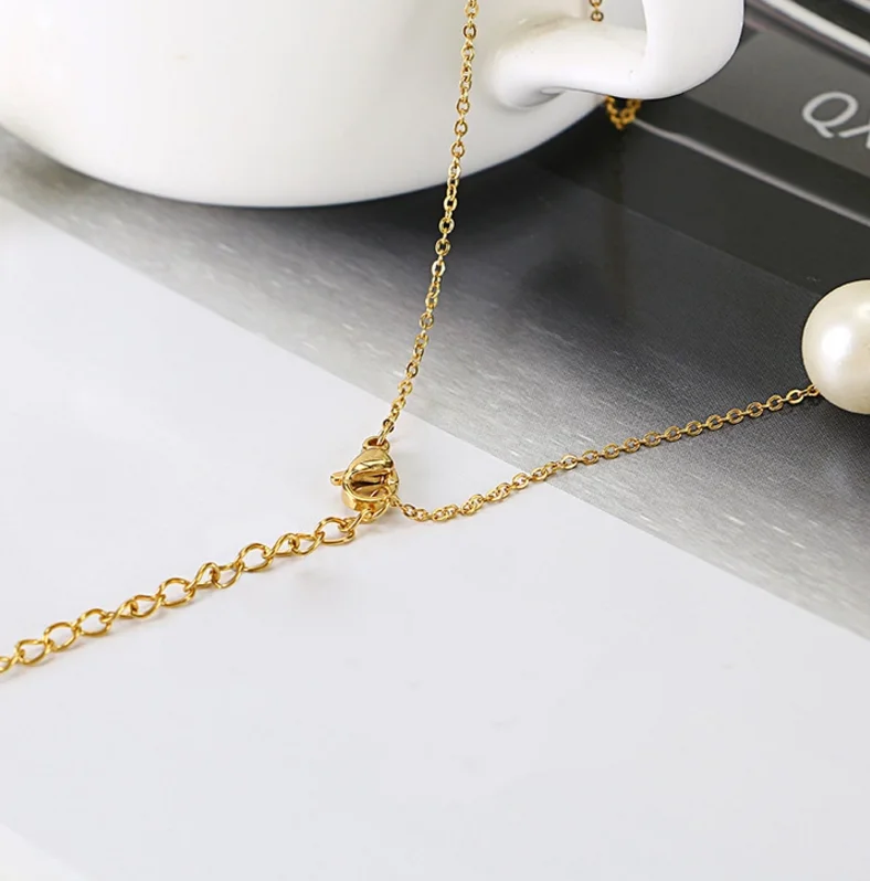 Stainless Steel With Fine Gold Pvd Plating Silver Gold And Rose Gold Options Hear Pendant Necklace 50cm Long Fashion Jewelry Buy Titanium Steel Pendant Necklace Heart Pendant Necklace Gold Plating Necklace Product On