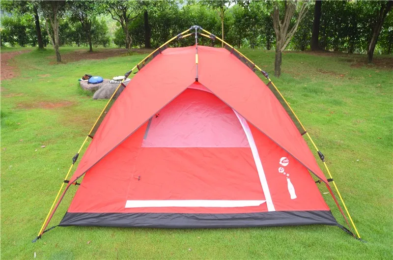 Camping se. Выдвижная палатка. Фиджи три палатка.