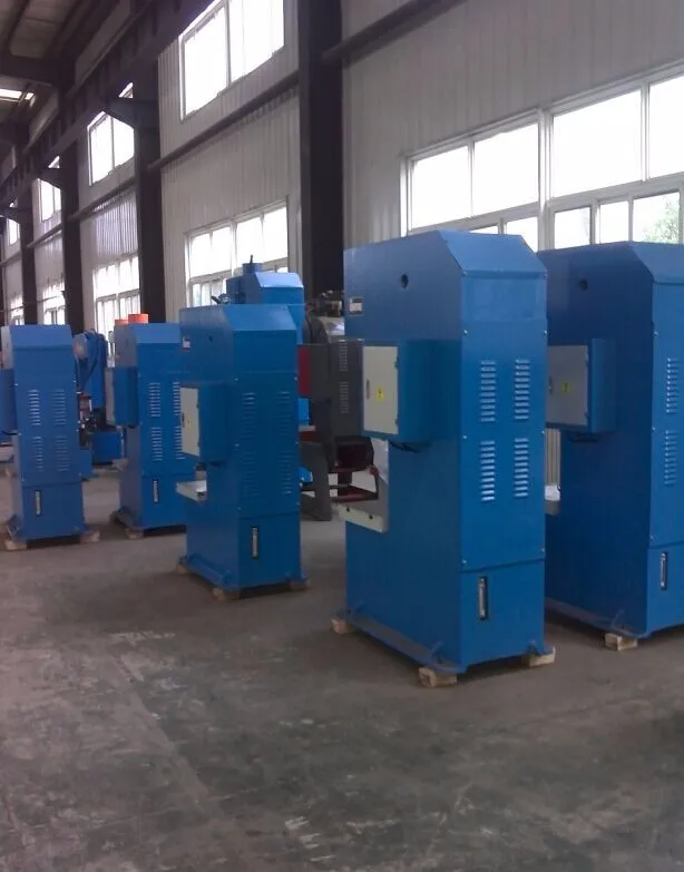  single - column hydraulic straightening and mounting press