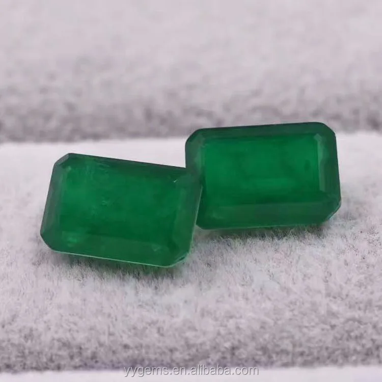 Gemhub Rare Raw Green Emerald Chunk 201.00 Ct Uncut Rough Emerald Natural Raw Emerald Healing Crystal 