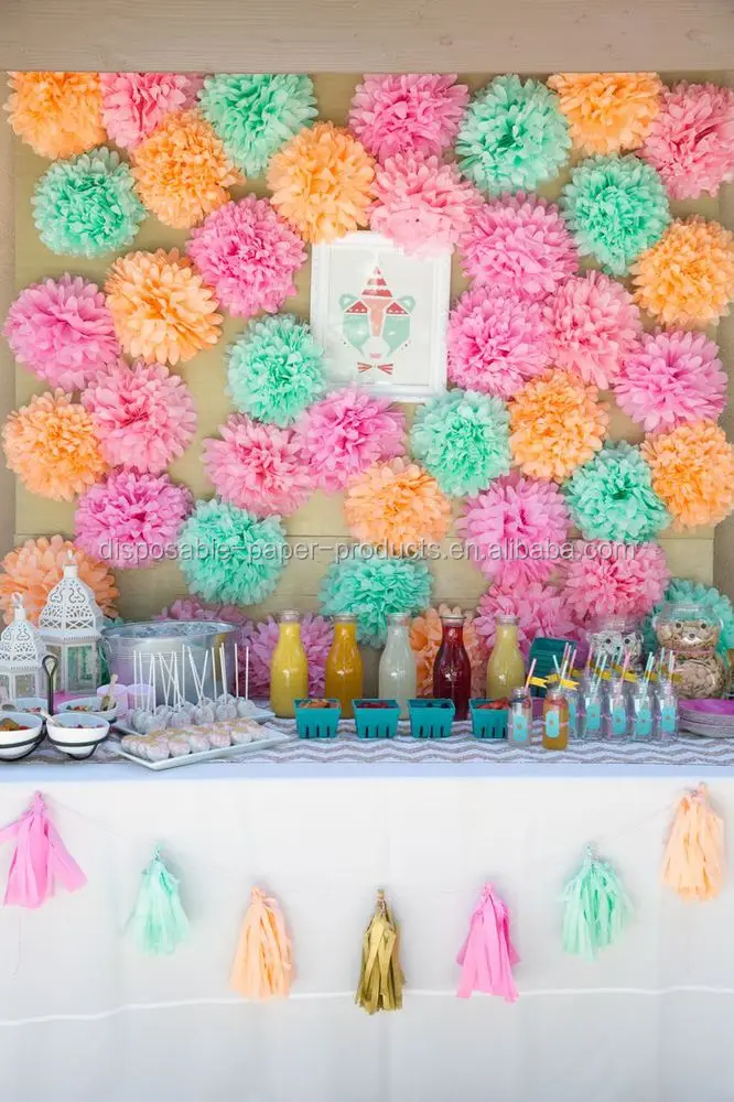 The color combination of pinks, neutrals and gold is such a perfect pairing for