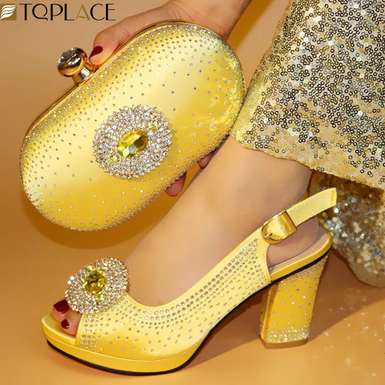 matching yellow shoes and bag