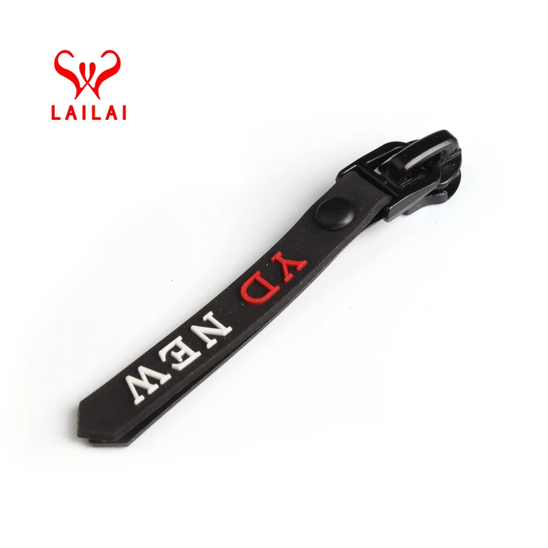 Oem Profession Custom Designer Brand Garments Bag Accessory Decorative