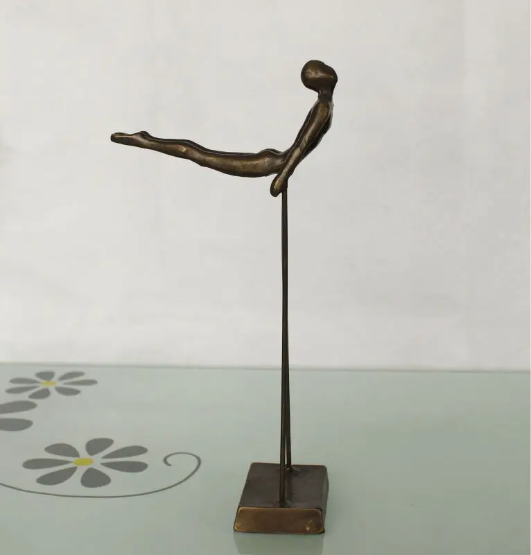 art of sport figurines