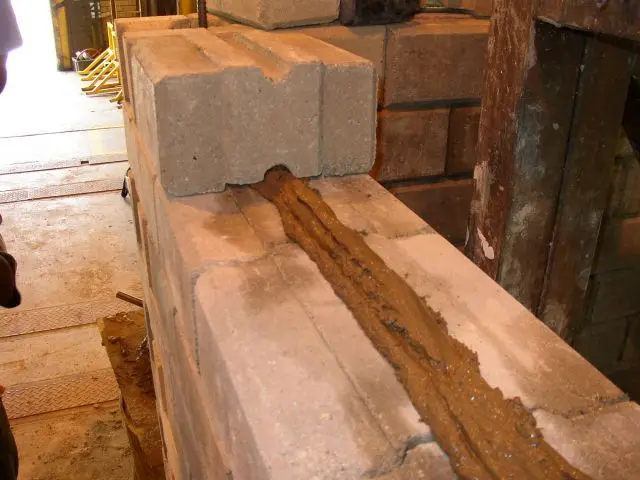 Interlocking-Bricks.jpg