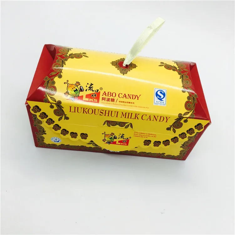 strawberry flavors biscuit chocolate cone