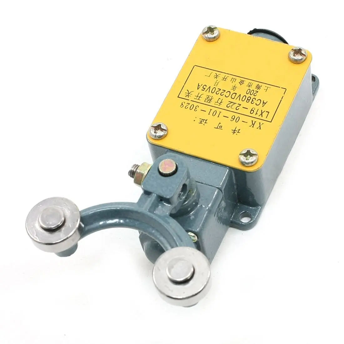 предельный выключатель электрокомпонент. сигнализаторы уровня rosemount-2110. предельный выключатель. предельный выключатель. предельный выключатель 2тэ116.