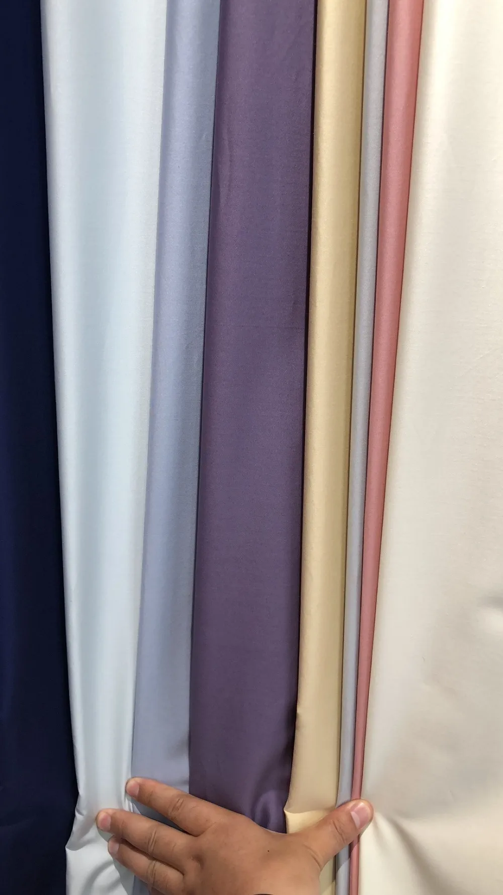 100 Polyester Microfiber Fabric 90gsm Solid Color Bedding Fabric Roll