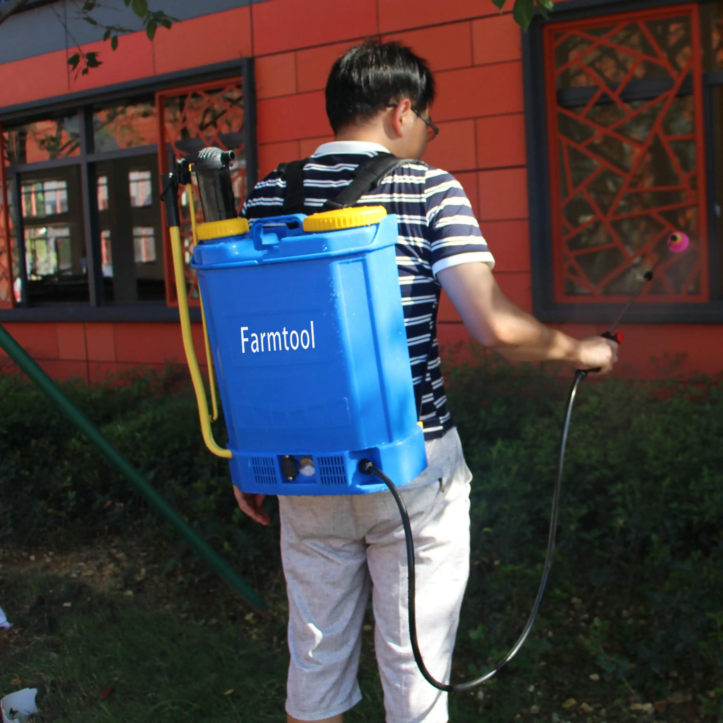 16l Battery And Hand Spray Machine With2 Functions In 1 Machine Buy 2