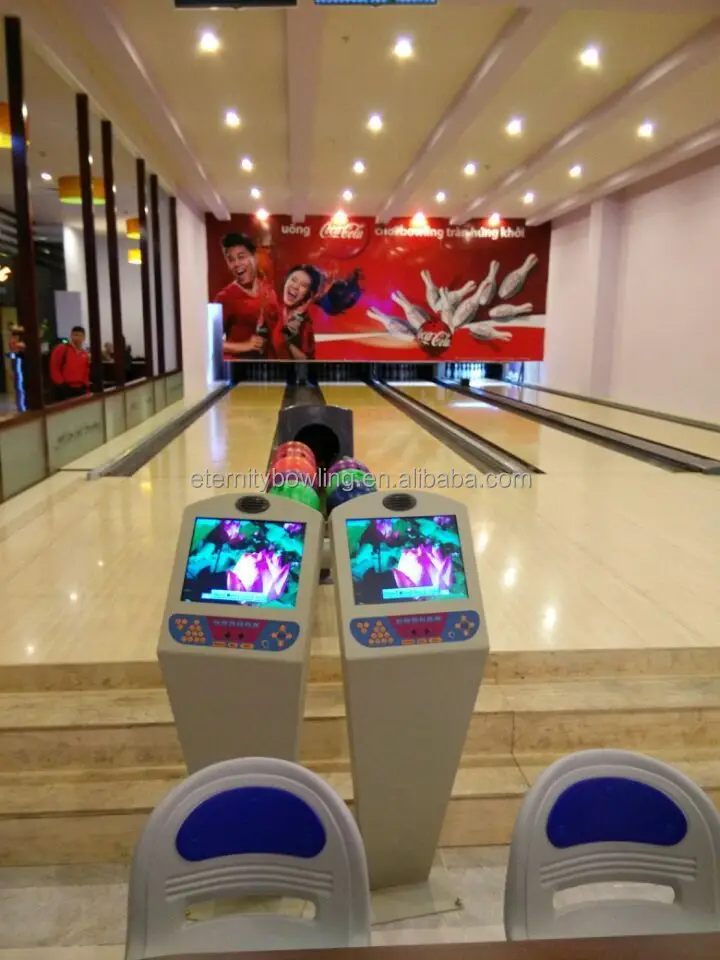 2 Hand Brunswick Ten Pin Bowling Machine Synthetic Bowling Lanes