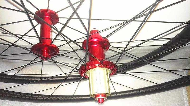 Excellent 12K matte wheel FASTace R24 Straight pulling hubs Super light 30mm road carbon wheels 20/24 sapim cx ray spokes clincher 1420g 7 Excellent 12K matte wheel FASTace R24 Straight pulling hubs Super light 30mm road carbon wheels 20/24 sapim cx ray spokes clincher 1420g 7