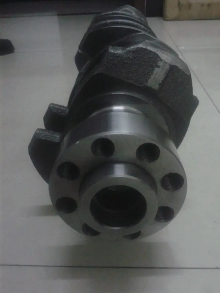 casting Toyota 2L Crankshaft with gear in stock for sell
