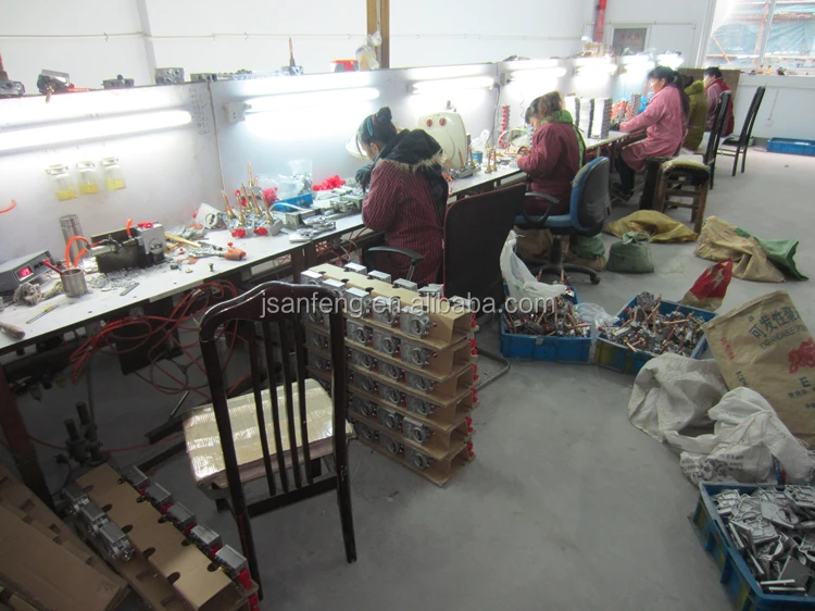 Thermostat Parts_02.jpg