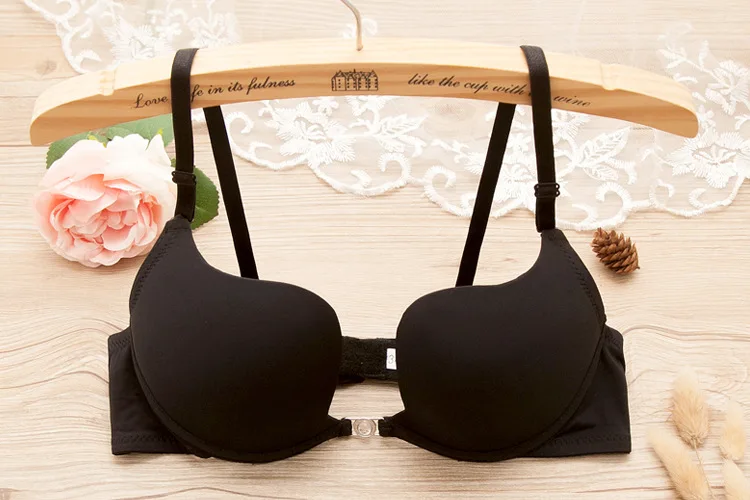 Japanese Ladies' Seamless Bra A Stylish,Sexy,One-button,Slim Bra - Buy ...