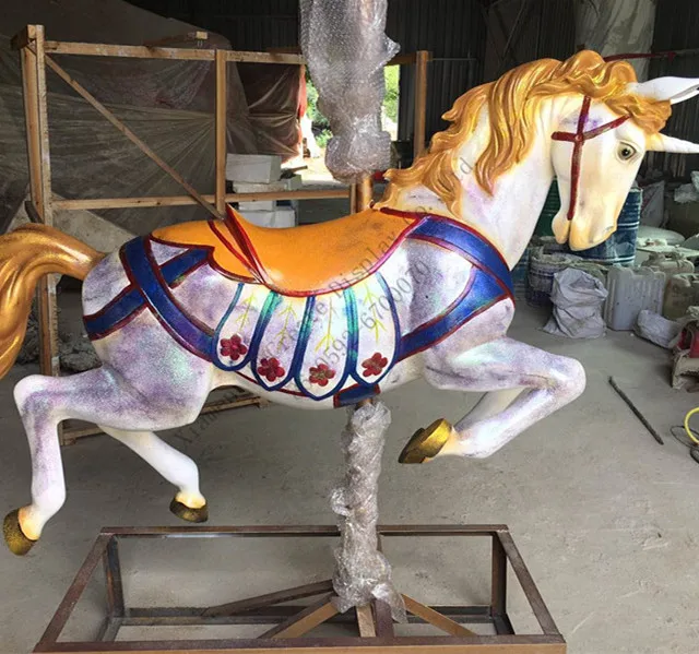 E Kreatif Resin Indoor Dekoratif Hewan Fiberglass Patung Kuda