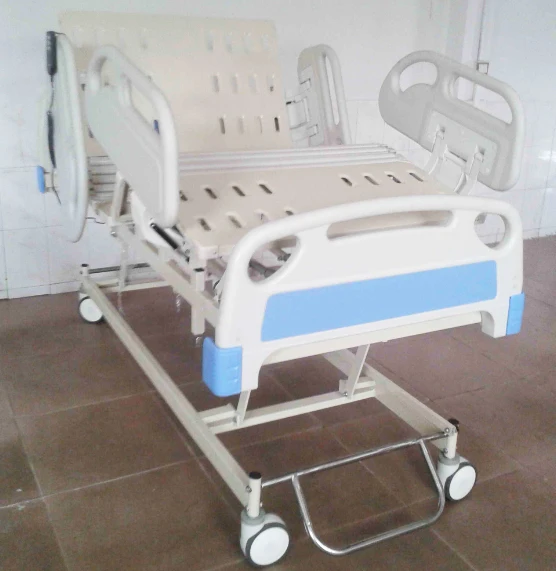 Medical Devices 3 Functions Electric Metal Frame Hospital Bed With Abs