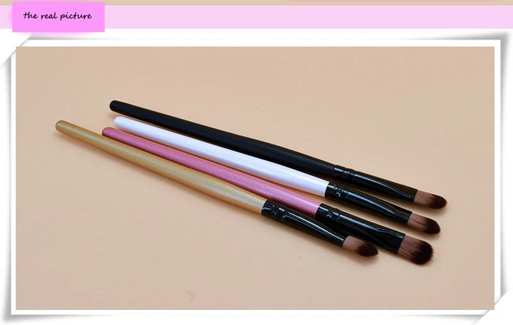 brush makeup.jpg