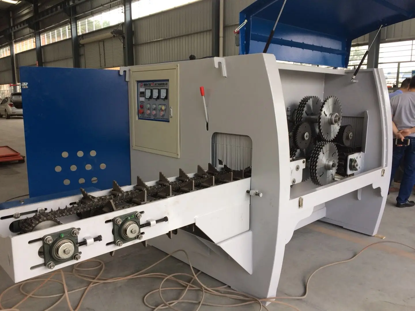 чпу станок по металлу пила. Metal horizontal band saw 35d3. пильная машина. пильная машина. пилочная машина авто.