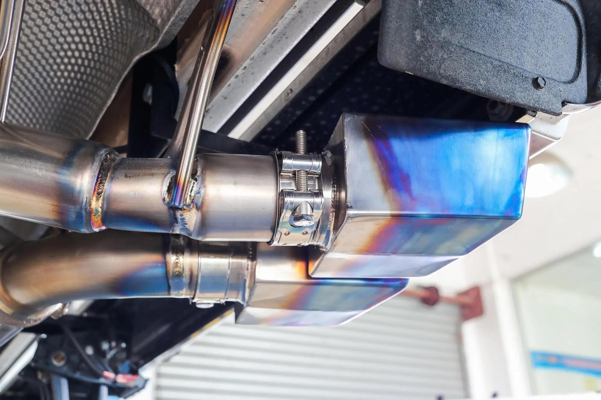 Factory Direct Selling Modified Titanium Valve Control Car Exhaust Muffler Pipe For Mercedes