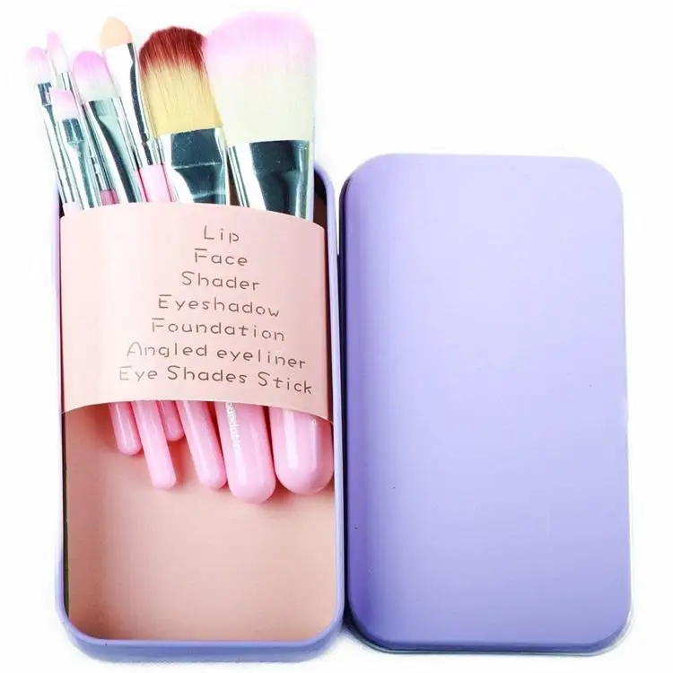 makeup brush.jpg