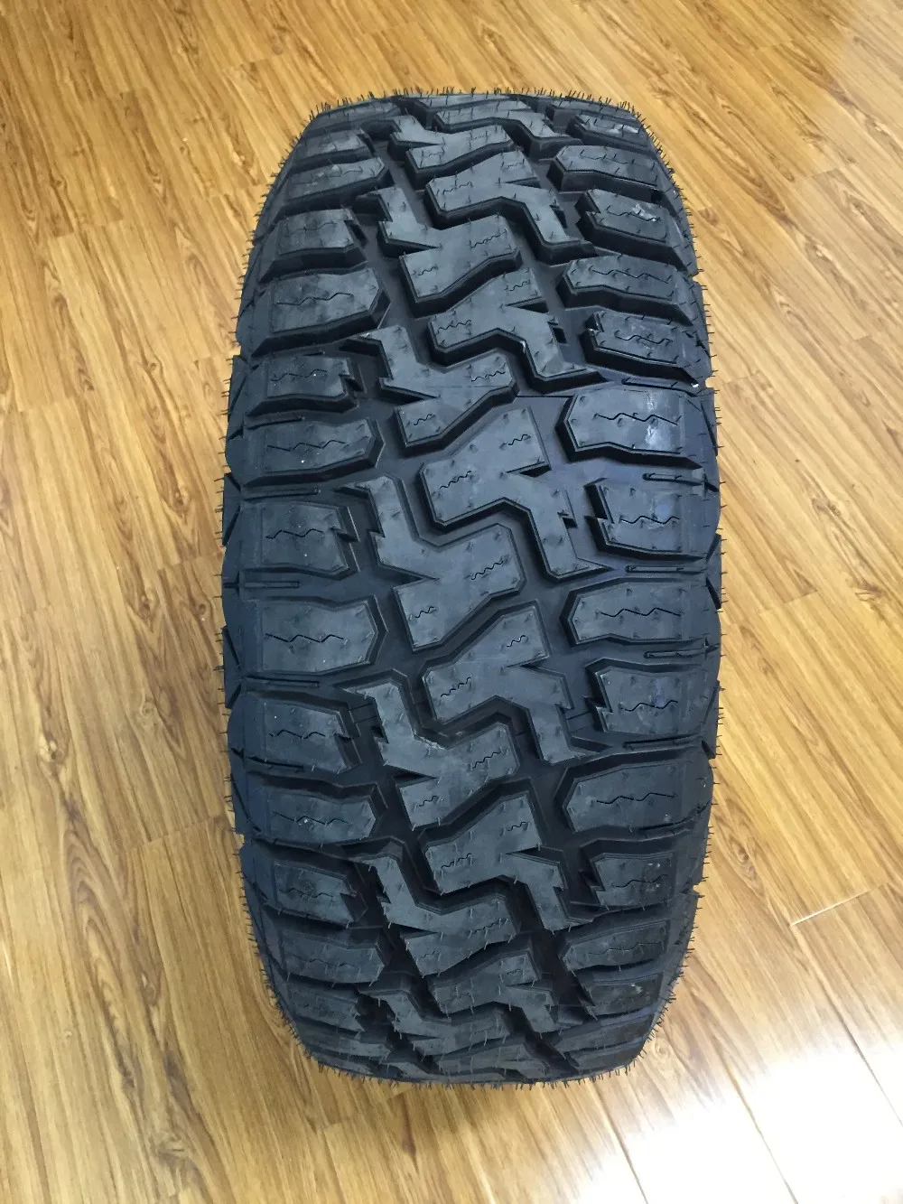 5 r17 子午线轻型履带轮胎 r17