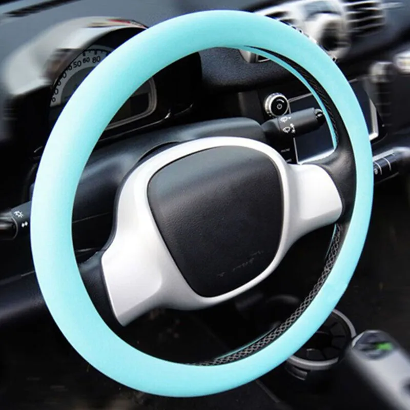 Wholesale Heat Resistant Silicone 13 Inch Good Steering Wheel Covers