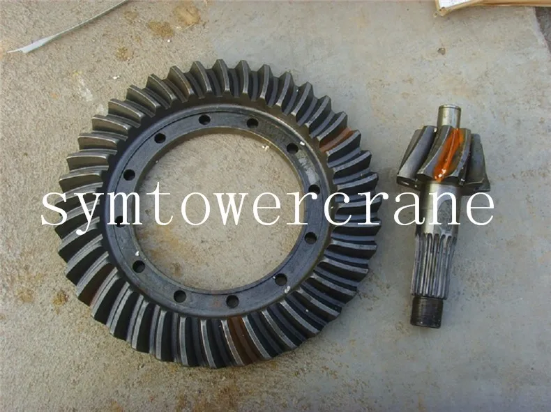 高质量塔吊轴齿轮斜齿轮集