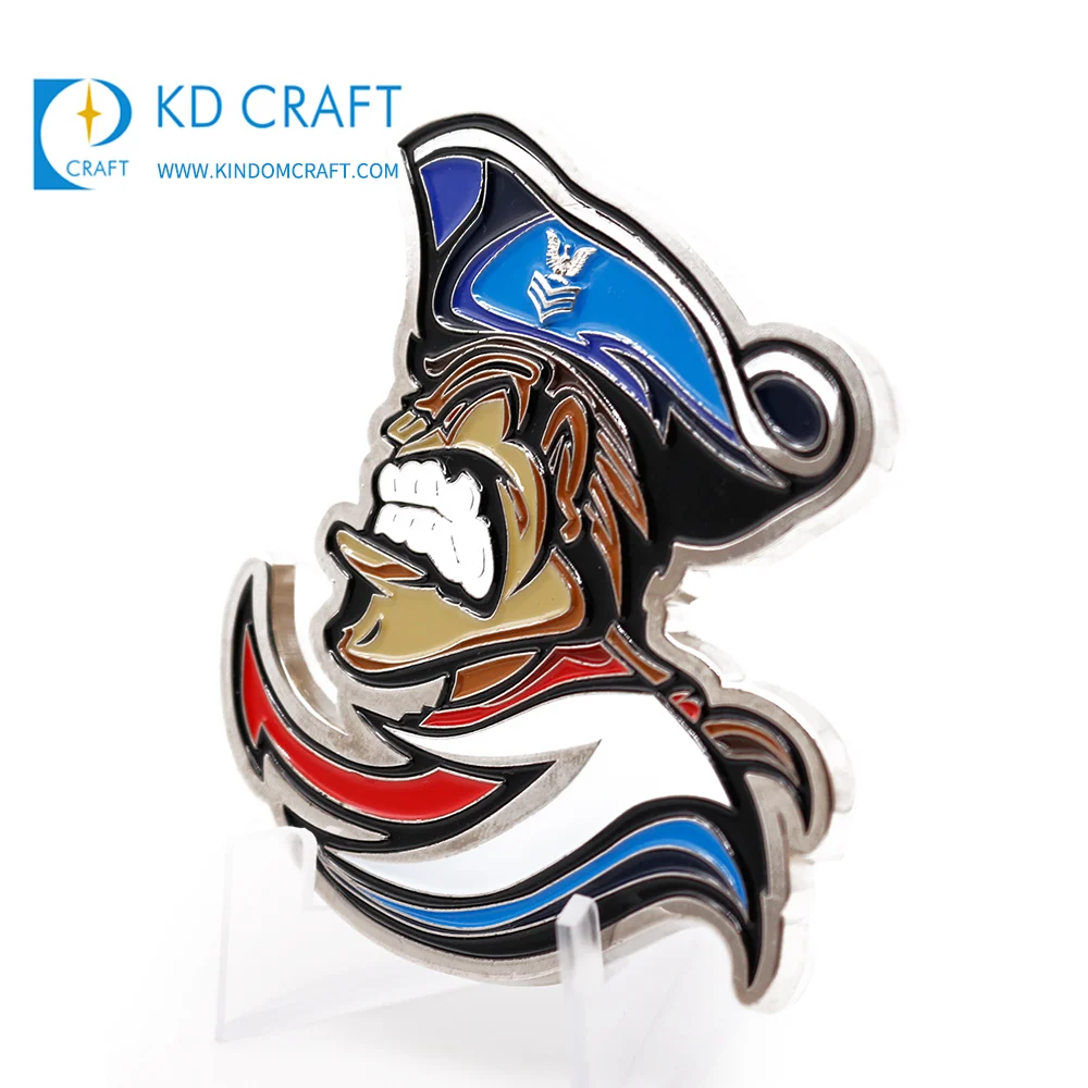 Прямые продажи с фабрики индивидуальный дизайн металл, латунь мягкая эмаль череп эмблемы пиратские монеты