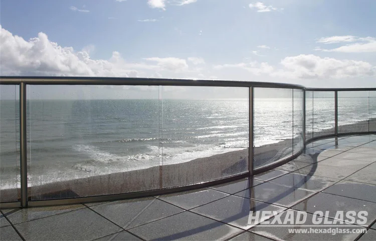 Curved Tempered Glass 04