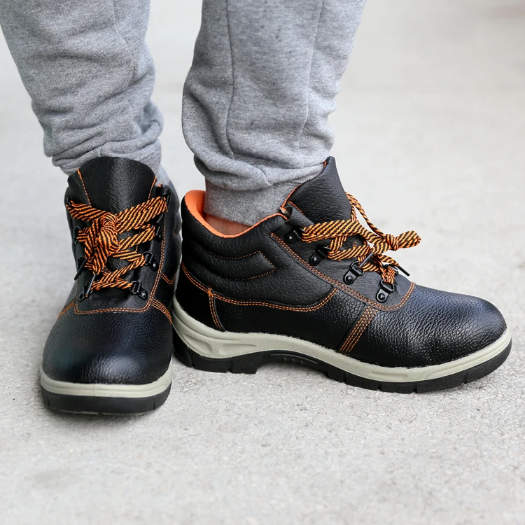 safety working shoes with low cut in brown color