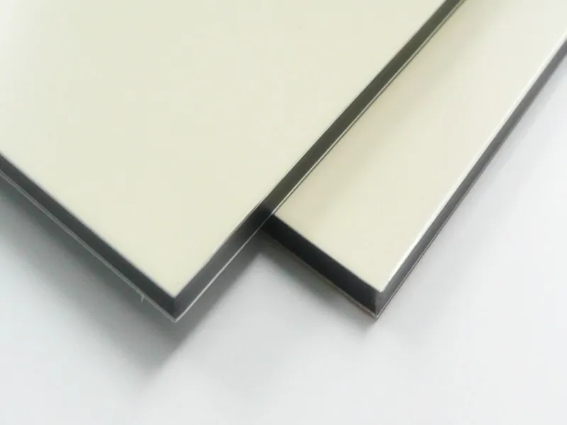 所有行业  建筑与房地产  铝塑复合板    1) 材料: a) 正面: 采用纳米