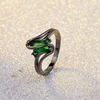YWMT 2019 Wholesale Black Gold Horse Eye Green Gem Couple Ring For Women