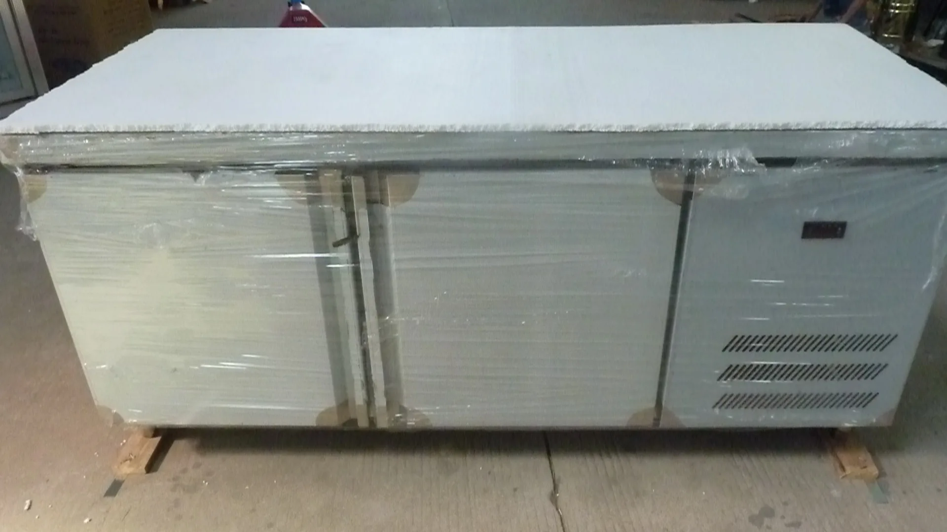 frozen workbench xjt (13)
