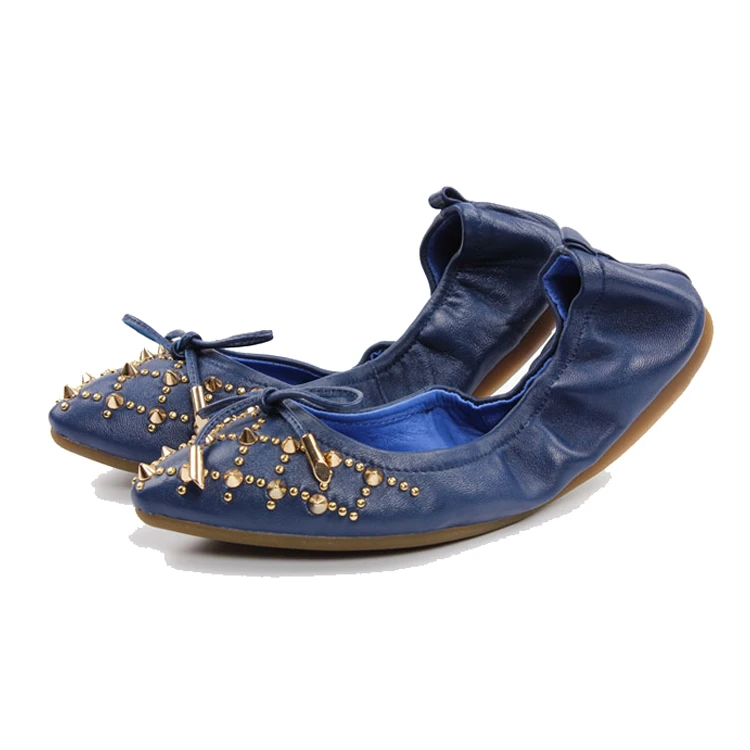 strictly comfort shoes