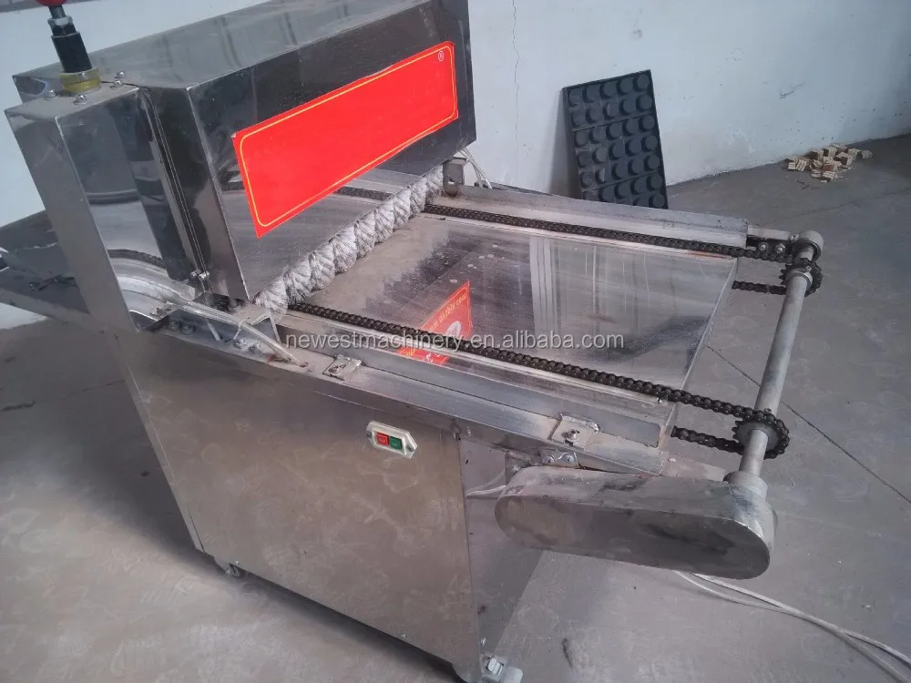 Multifunctional Baking Tray Cleaning And Spray Oil Machine/ Tray Oil