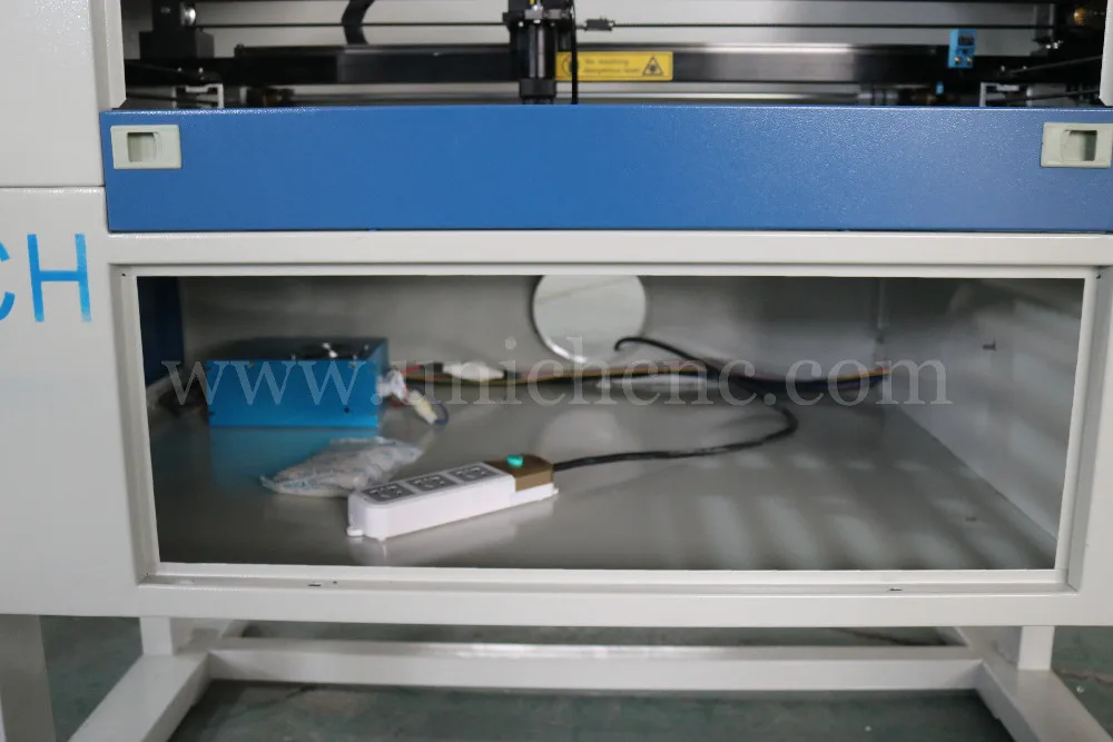 hot sale co2 laser tube/3d laser engraving machine