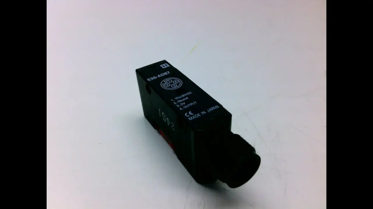 Omron E3s-Ad87, Photoelectric Switch 10 To 20 V Dc E3s-Ad87