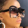 New Fashion Retro Men Women Big Frame One Piece Lens Sunglasses Oversized Square Sunglasses 2019